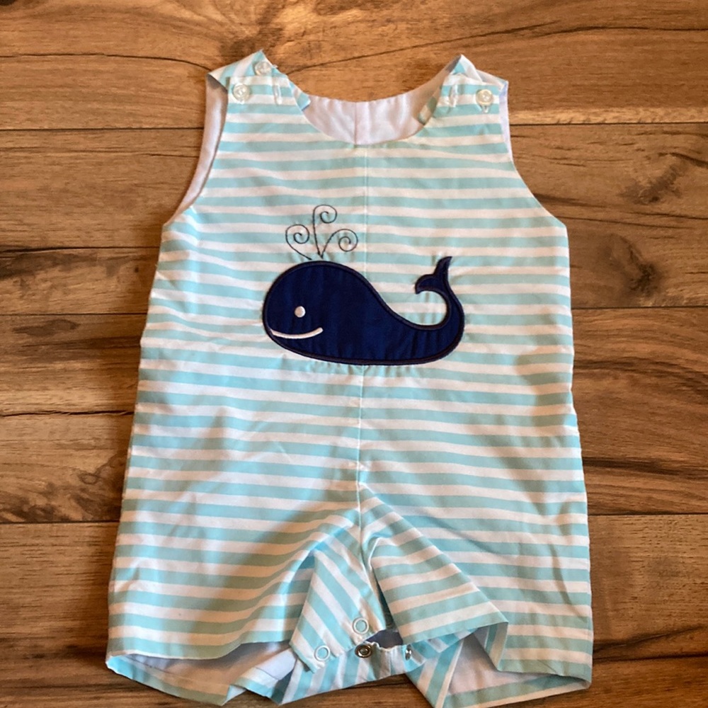 Classic Whimsy Whale JonJon SZ 3M